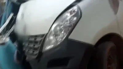 Sivas'ta bir kamyonetin kontrolden çıkarak markete girmesi sonucu sürücü ve