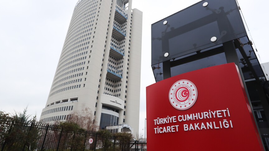 Sosyal medya platformlarında mevzuata aykırı ilan paylaşan 152 işletmeye toplam