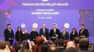İkinci kez düzenlenen Anadolu Ajansı Haber Ödülleri, TBMM'de gerçekleştirilen törenle