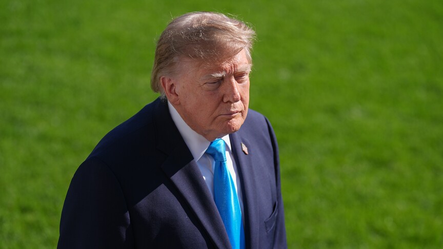 Trump, Husilerin Riyad Havalimanı'na düzenlediği saldırıya ilişkin memnuniyetsizliğini dile getirirken,