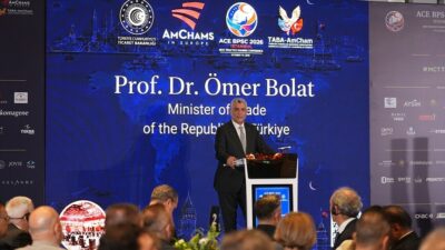 Bolat, Türkiye-ABD ticaretinin 2028'de 50 milyar dolara ulaşabileceğini belirtti. Yatırımların
