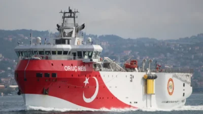 Türkiye ve KKTC arasında gerçekleştirilecek doğal gaz hattı projesi, Yunan