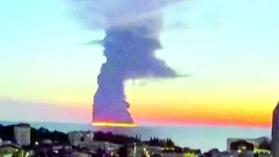 Rusya-Ukrayna Savaşı'nda hava ve deniz saldırıları artarken, birçok bölgede can