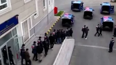 Tekirdağ merkezli düzenlenen operasyonda, yasa dışı bahis çetesi çökertildi. 4